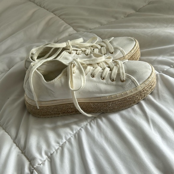 H&M Cream Espadrille Platform Sneakers size 7/38 casual lace up sneaker - Picture 2 of 7